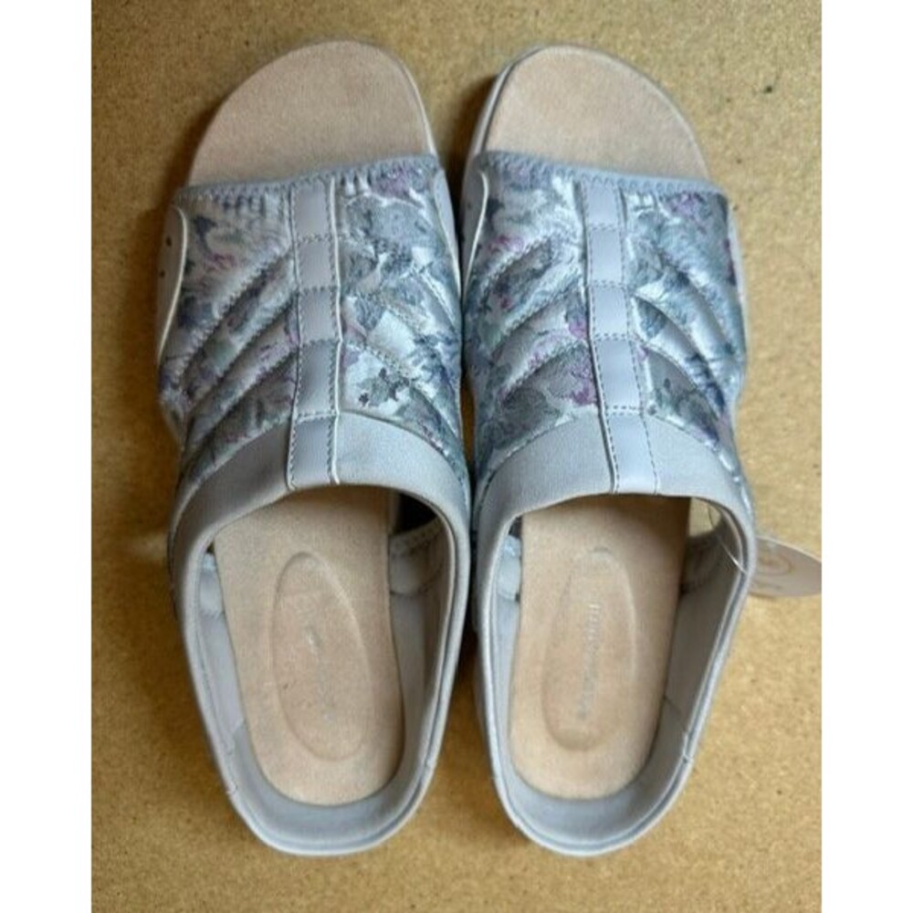 NWOB Easy Spirit Slip On Mule SeTraciee 2 Women's 11W Gray Floral Shoes SZ 11 W